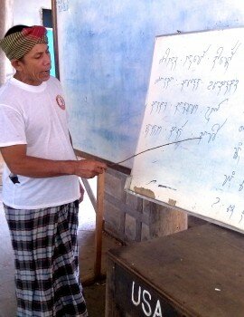 Kok Math teaches Written Cham Language to students